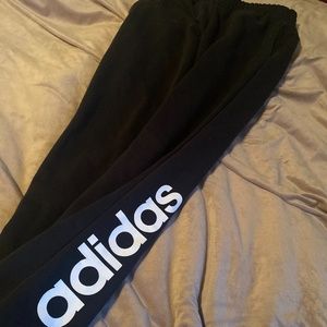 Women Medium Adidas sweatpants